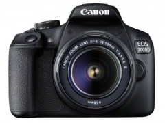 Canon EOS 2000D 18-55mm IS II + borsa e SD 16GB
